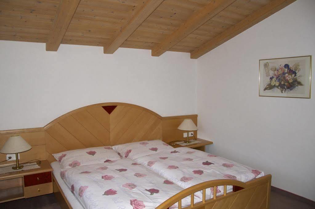 Edelberg Apartments Außervillgraten Екстериор снимка
